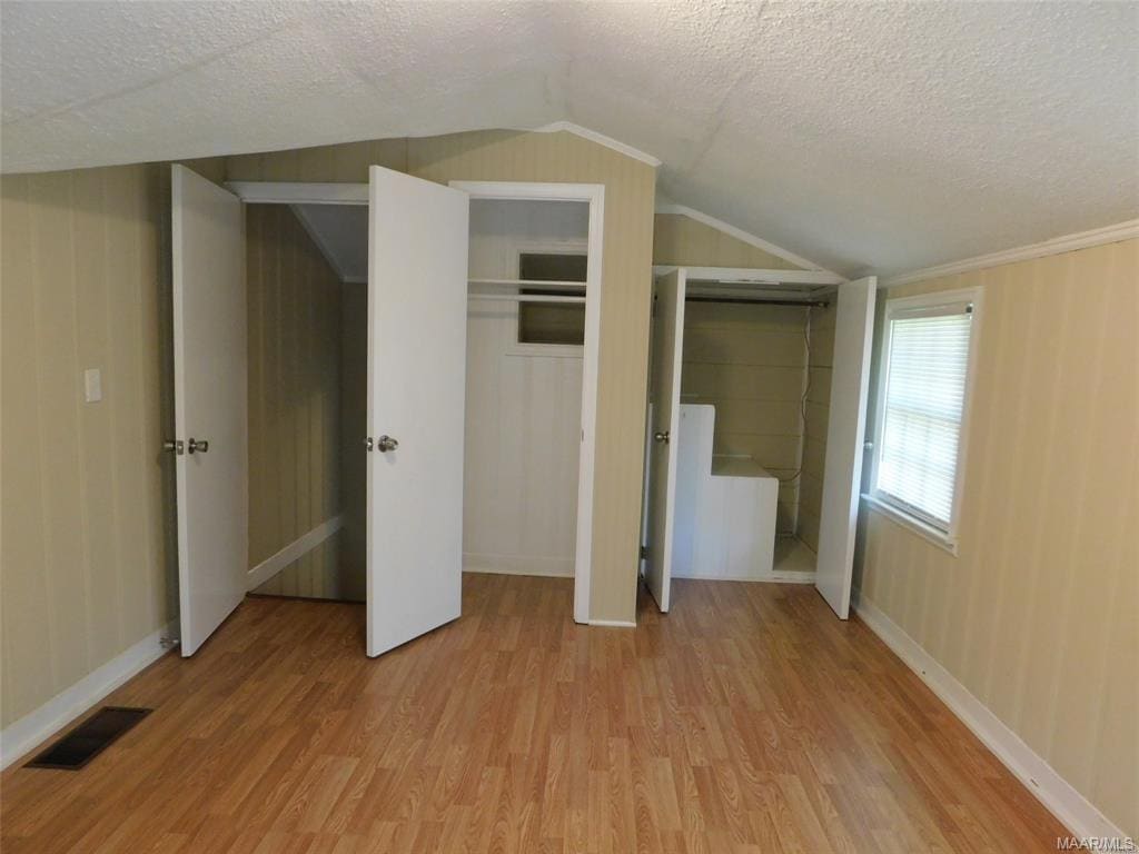 Building Photo - 3547 N Wareingwood Dr