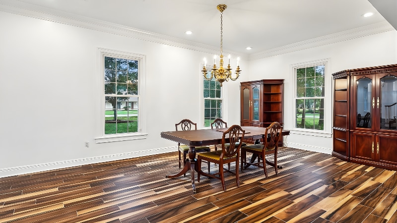 Building Photo - 126 Rue De La Paix