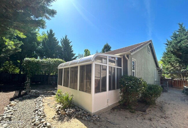 Building Photo - 2662 Pride Dr