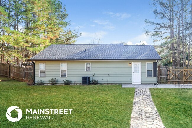 Building Photo - 633 Southern Trace Dr