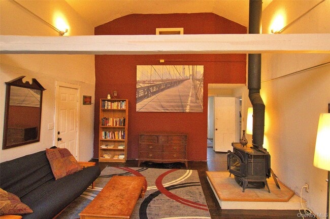 Building Photo - 7 State Rte 55