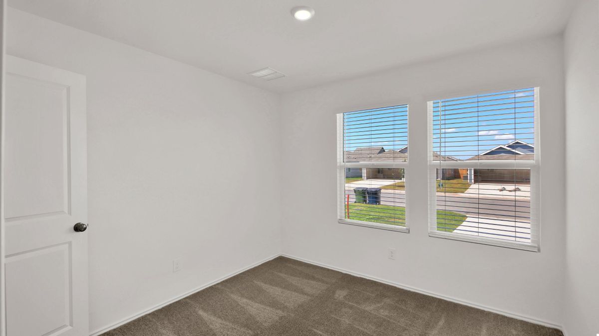 Building Photo - 136 Jack Browning Dr