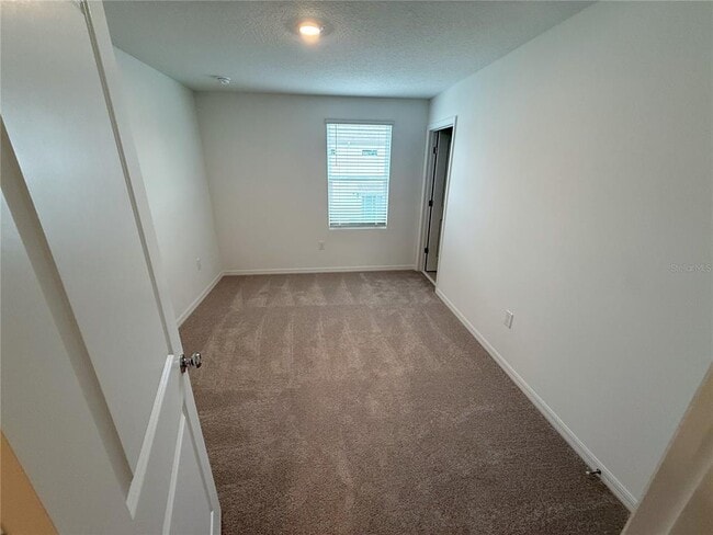 Building Photo - 3102 Skyline Lp