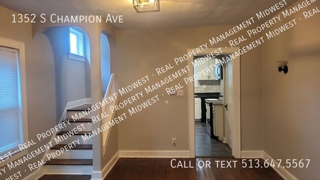 Building Photo - 1352 S Champion Ave