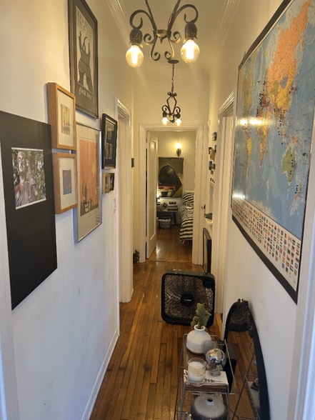 Building Photo - 3360 Descanso Dr