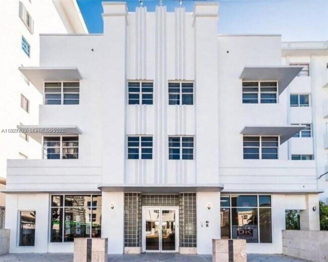 Building Photo - 335 Ocean Dr