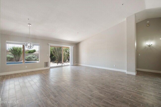 Building Photo - 9295 E Rockwood Dr