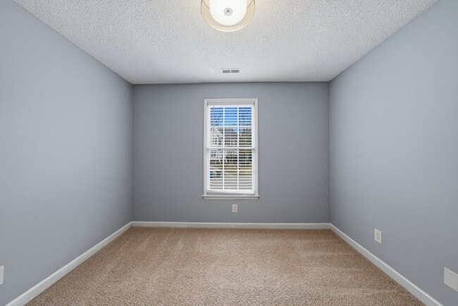 Building Photo - 8504 Powis Cir