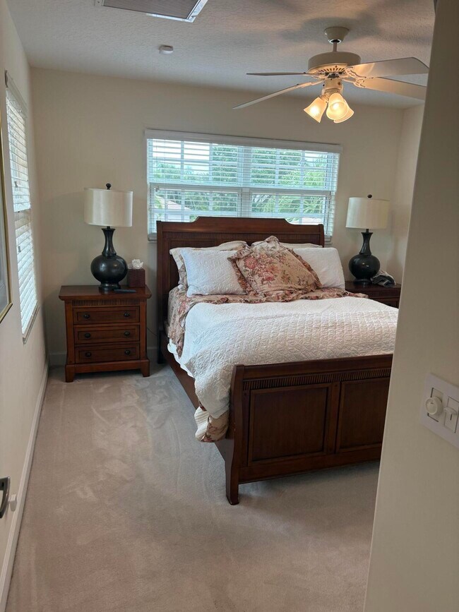 Building Photo - 927 Augusta Pointe Dr