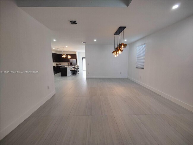 Building Photo - 15752 SW 44th Terrace