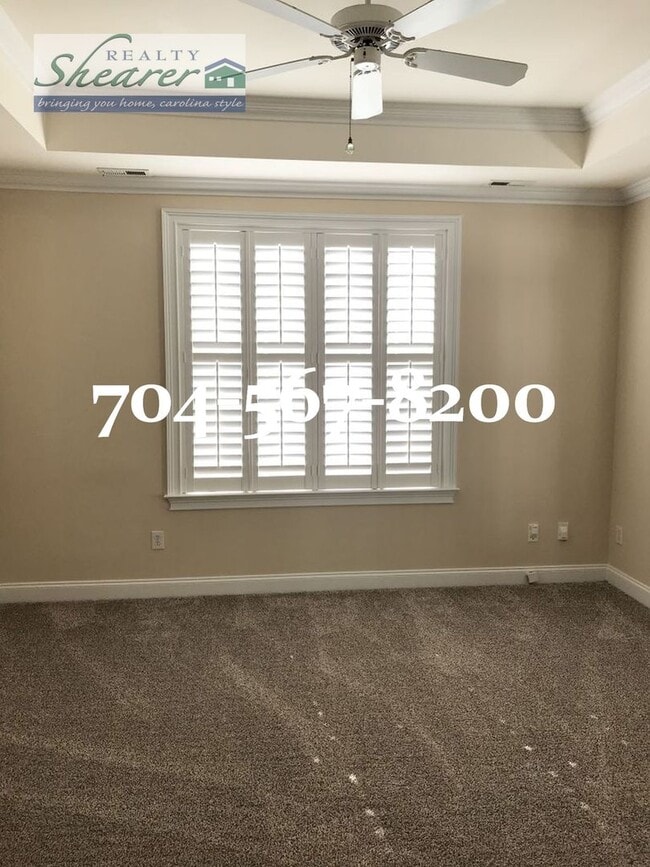 Building Photo - Great 2 story townhome in Ballantyne