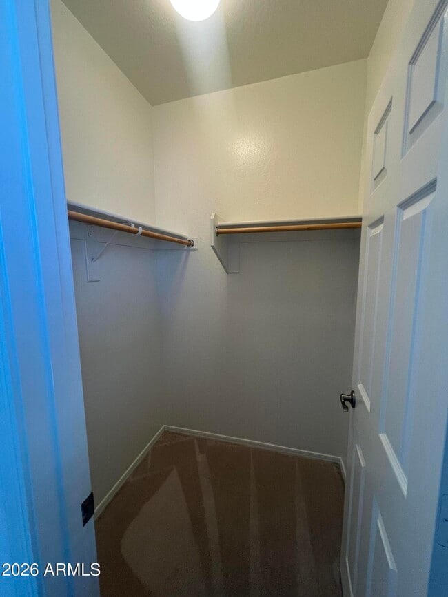 Building Photo - 739 N 156th Ln