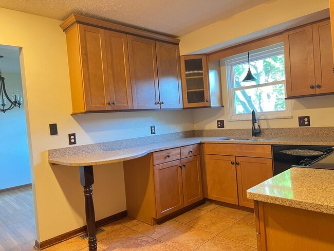 Building Photo - 316 Finstock Way
