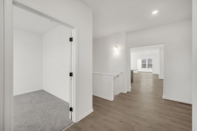 Building Photo - 14905 McCarthy Cir