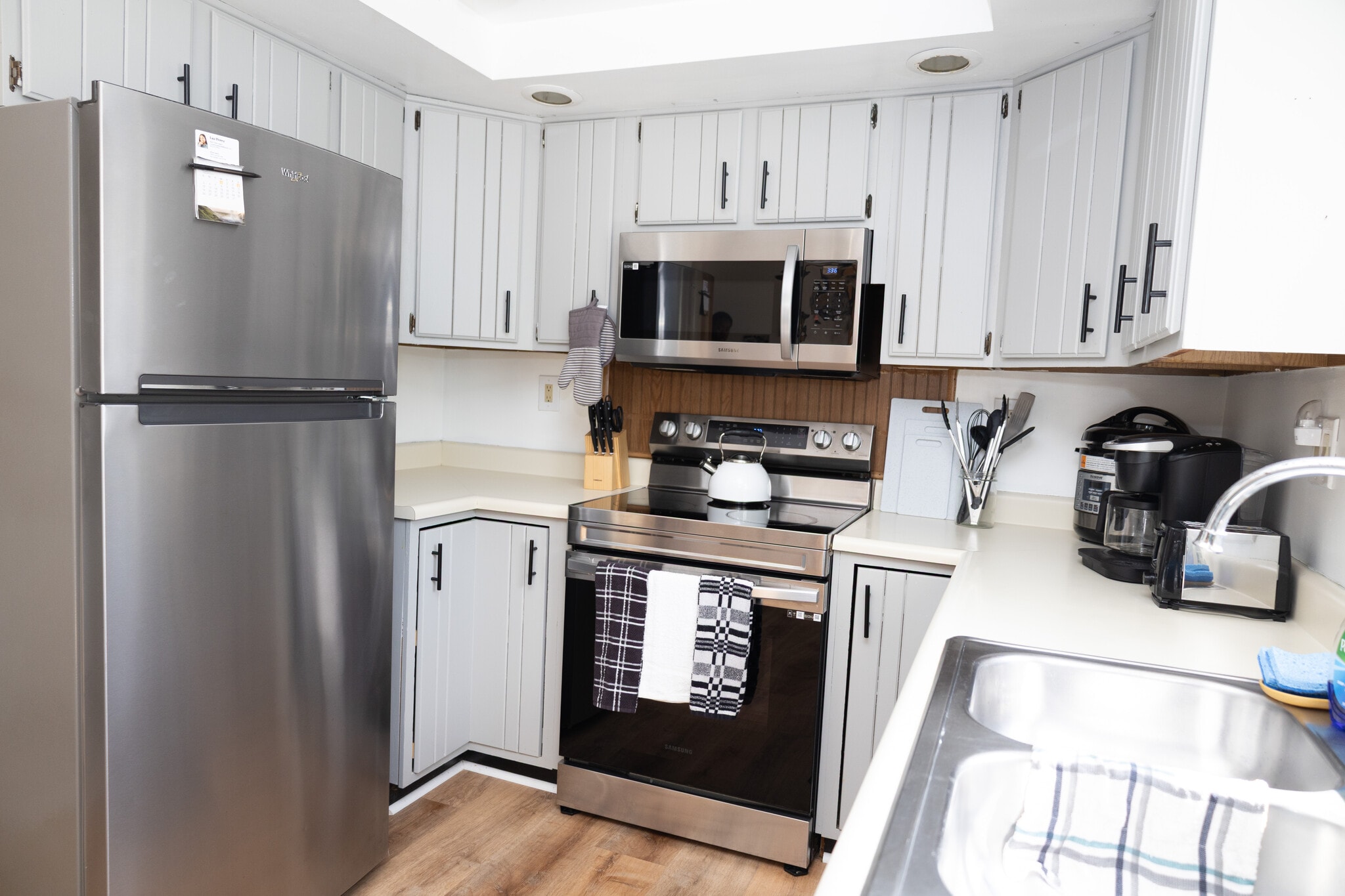 Building Photo - 83 Sadler Ave