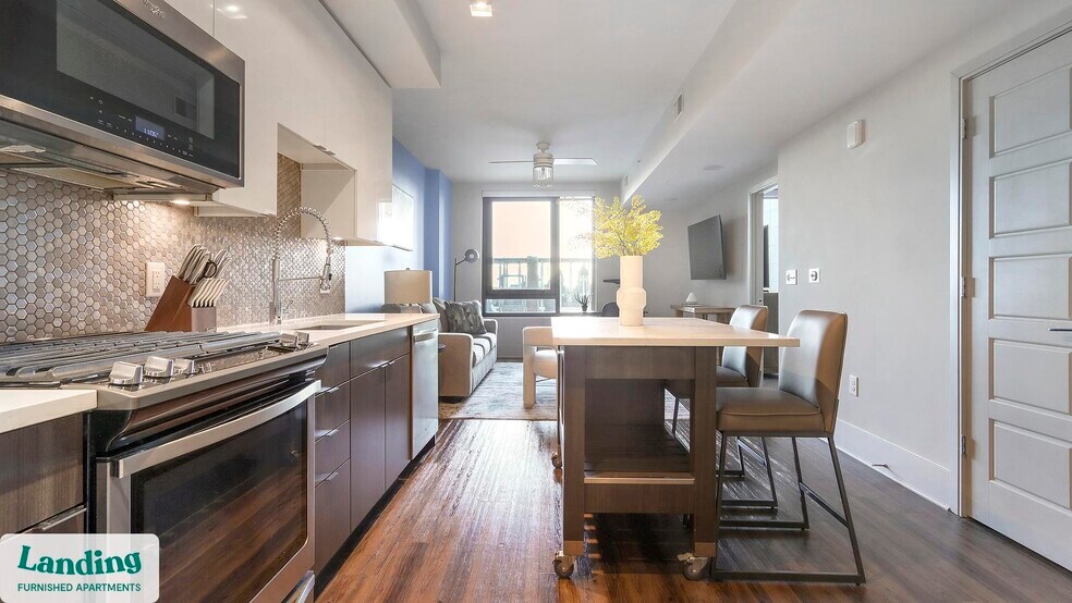 Building Photo - 3005 Peachtree Rd NW