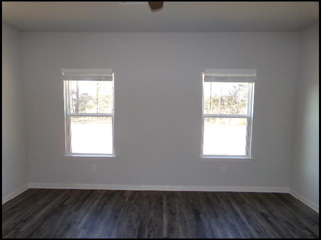 Building Photo - 1155 Bulldog Dr