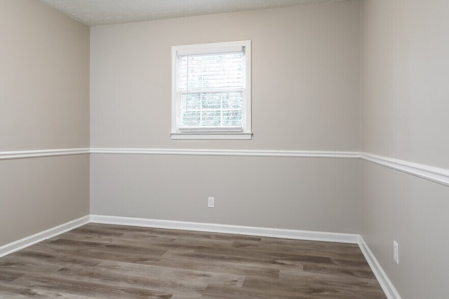 Building Photo - 3112 Dempsey Pl