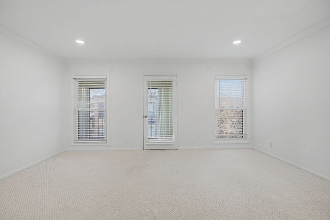 Building Photo - 116 Harding Pl