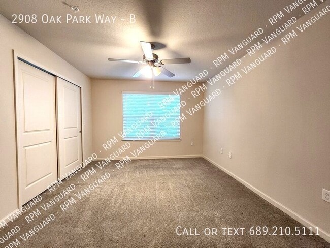 Building Photo - 2908 Oak Park Way