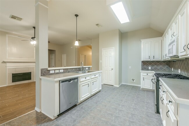 Building Photo - 3526 Paigewood Dr