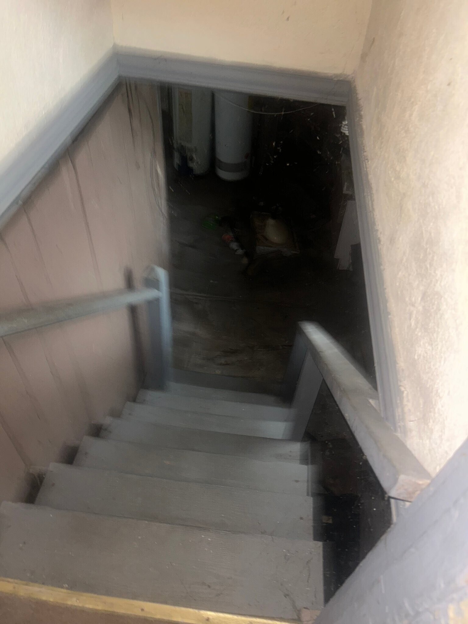 Building Photo - 5601 Lotus Ave