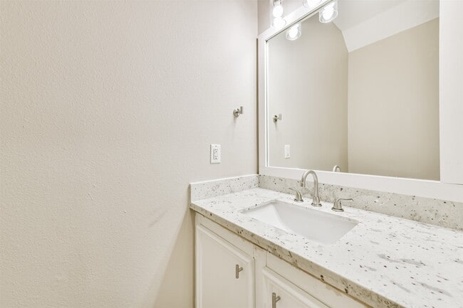 Building Photo - 4214 Brinkley St