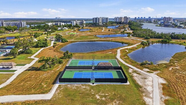 Building Photo - 4253 Bay Beach Ln