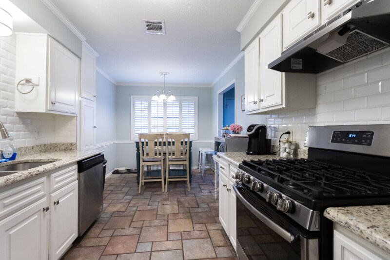 Building Photo - 3309 Ault Dr