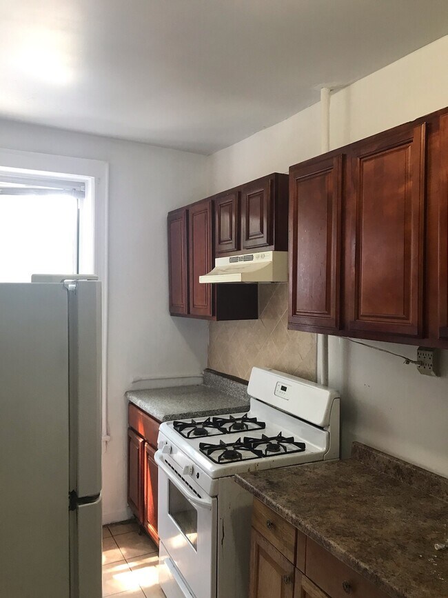 Building Photo - 507 82nd St