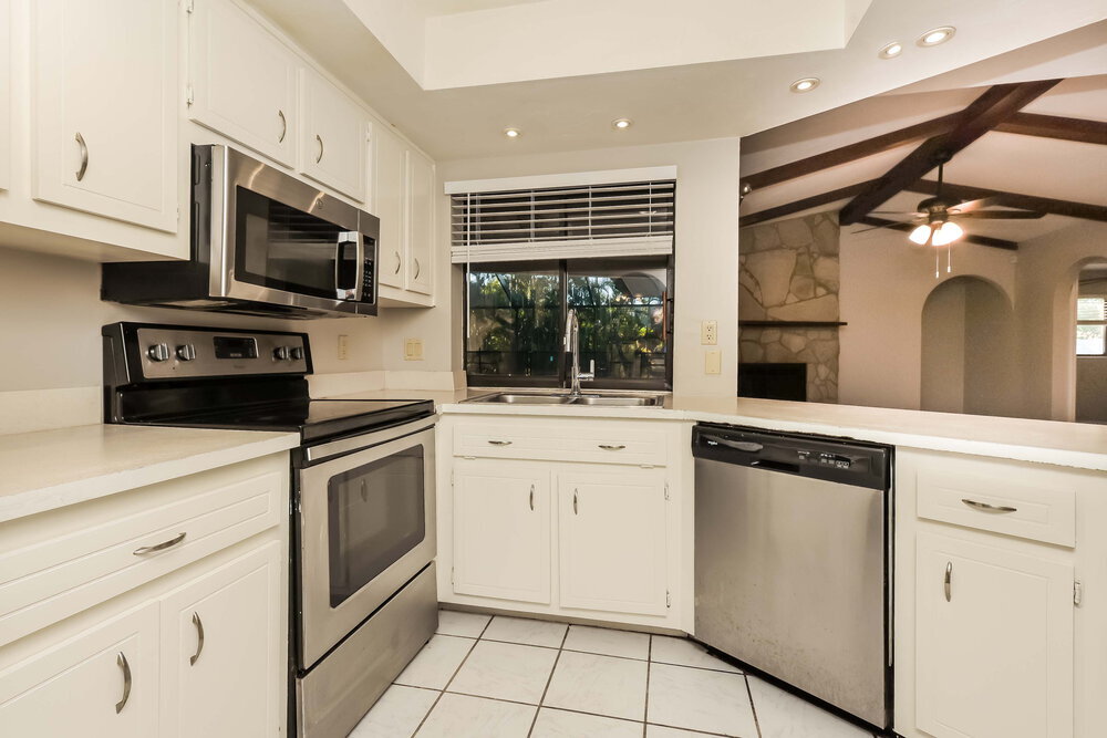 Building Photo - 1432 SE 17th Terrace