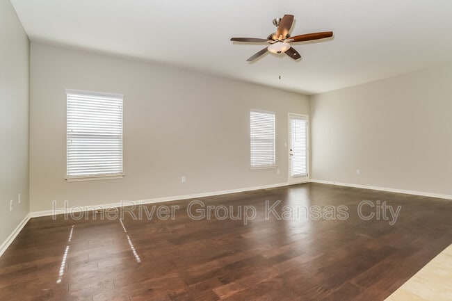 Building Photo - 26191 W 141st Terrace