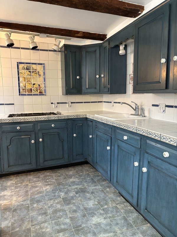 Building Photo - 537 Green Hollow Rd