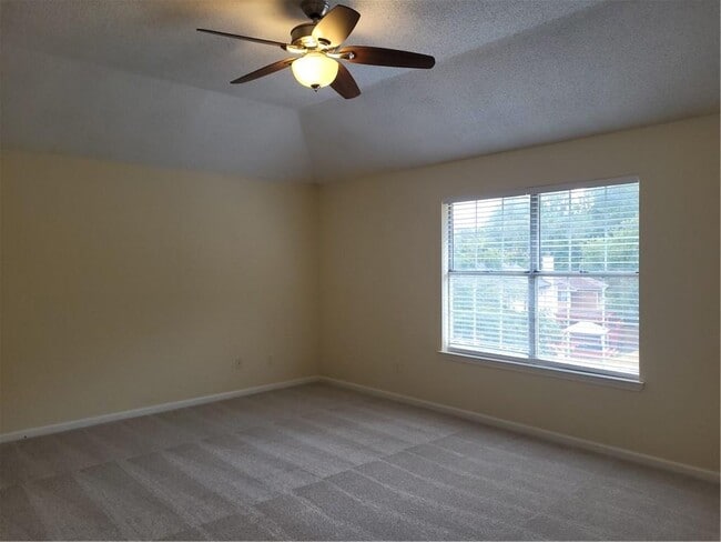 Building Photo - 11080 Mortons Crossing