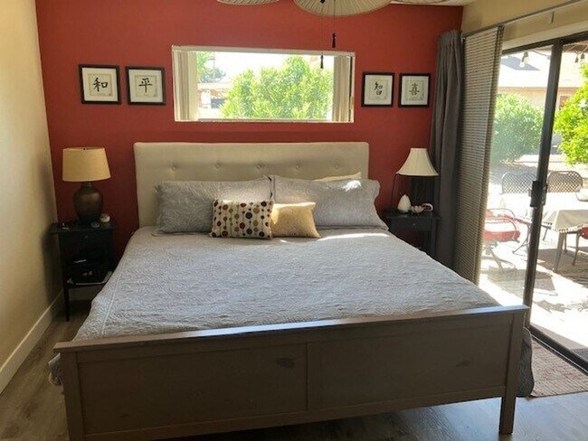 Building Photo - Great Summer Rental at a Great Price! Available May 15 through October 15, 2026 Only. Lovely cozy...