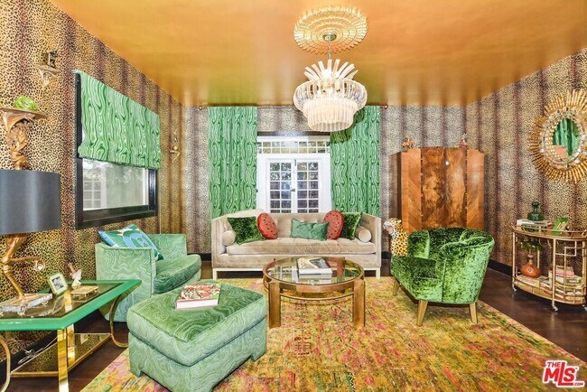 Building Photo - 2172 Argyle Ave