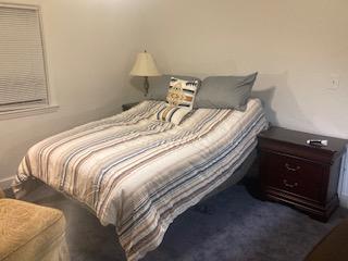 Building Photo - 5561 Ashbourne Rd