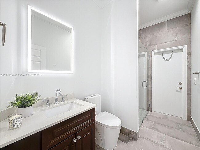 Building Photo - 4268 SW 141st Ave