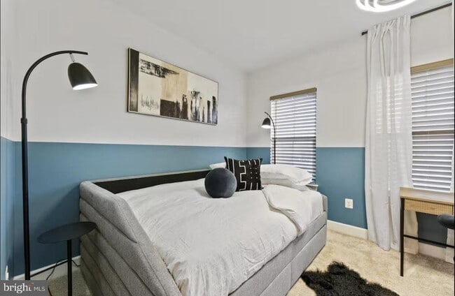 Building Photo - 101 Capital Ct