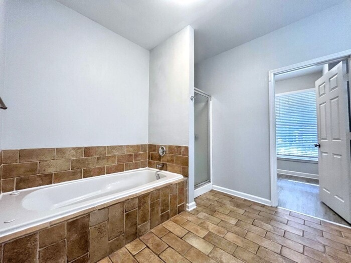 Building Photo - 992 Sims Ave NW