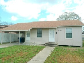 Building Photo - 4330 Spring St