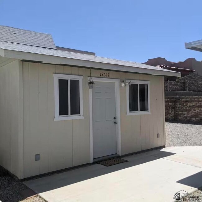 Building Photo - 12617 E 46th Dr