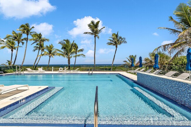 Building Photo - 3000 S Ocean Blvd