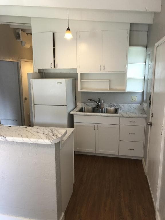 Building Photo - 1244 S Yale Ave