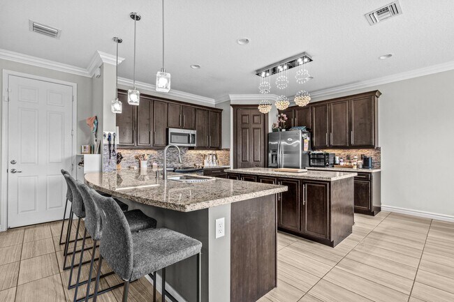 Building Photo - 14543 White Jade Terrace