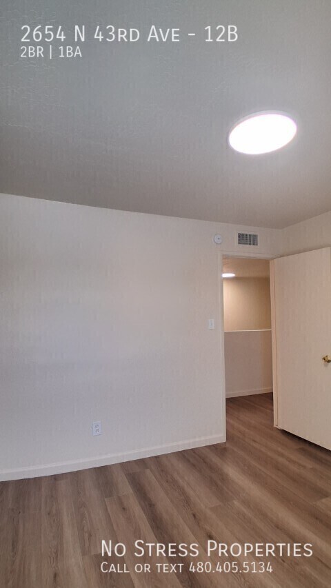 Building Photo - 2654 N 43rd Ave