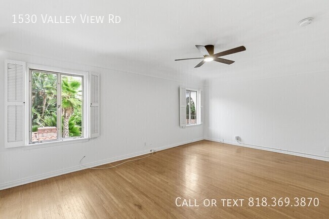 Building Photo - 1530 Valley View Rd