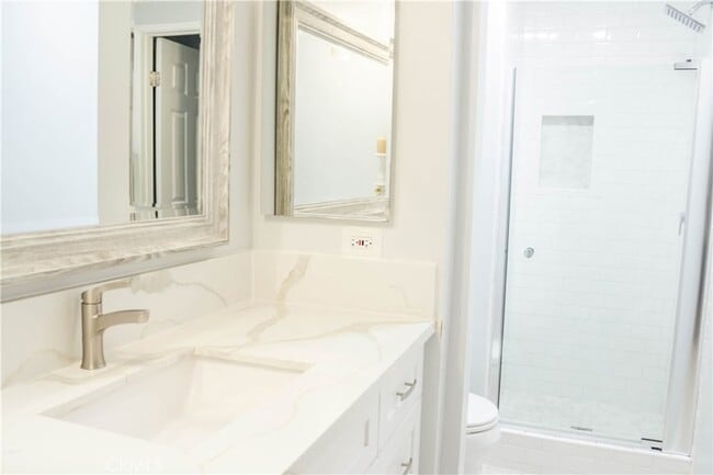 Building Photo - 4705 Kester Ave