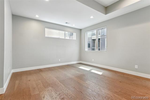 Building Photo - 2920 W 26th Ave