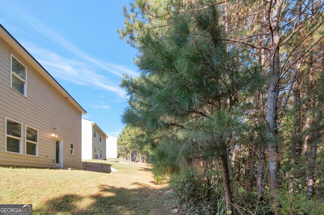 Building Photo - 3220 Tackett Rd